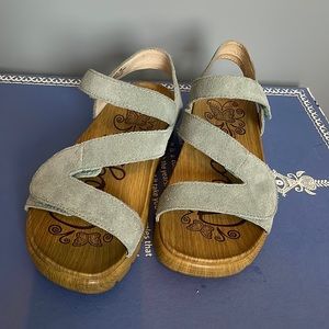 Alegria Light Blue Suede Sandals - size 8